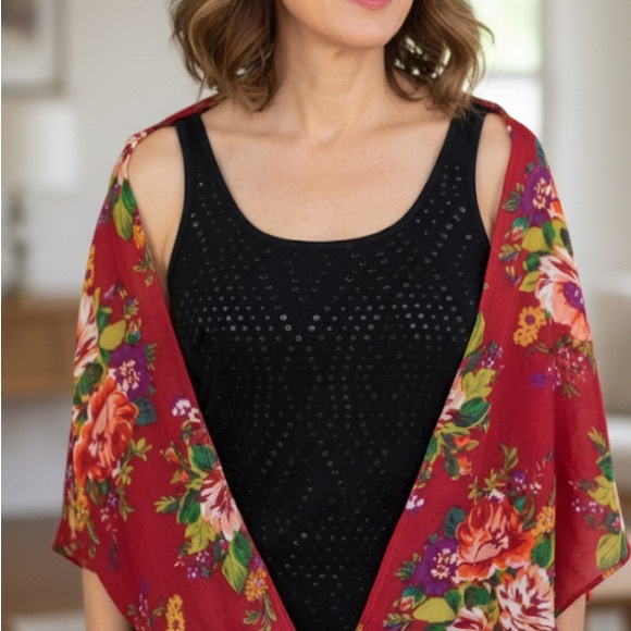 Scarf red & green with 4 different ways how to wear - Picture 5 of 8